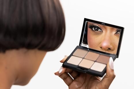 Le Paon Cosmetic Starlight Eyeshadow Palette (Romantic Mauve) - 6 Highly Pigmented, Crease-Proof Matte & Shimmer Shades – Long-Lasting, Blendable & Buildable Pigments – Compact & Travel-Friendly